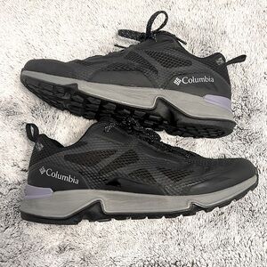 Columbia Hiking Tennis Shoes